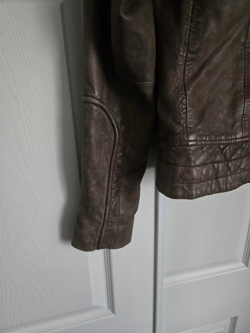 DOMA Women's Brown Leather Zip Jacket - Picture 6 of 11